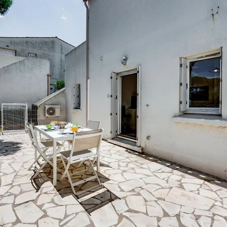 Les Mas De La Garrigue I Et Ii-9 By Interhome Apartment *